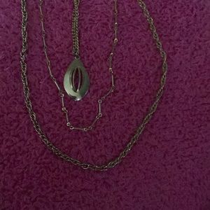 Jewelry , necklace , costume